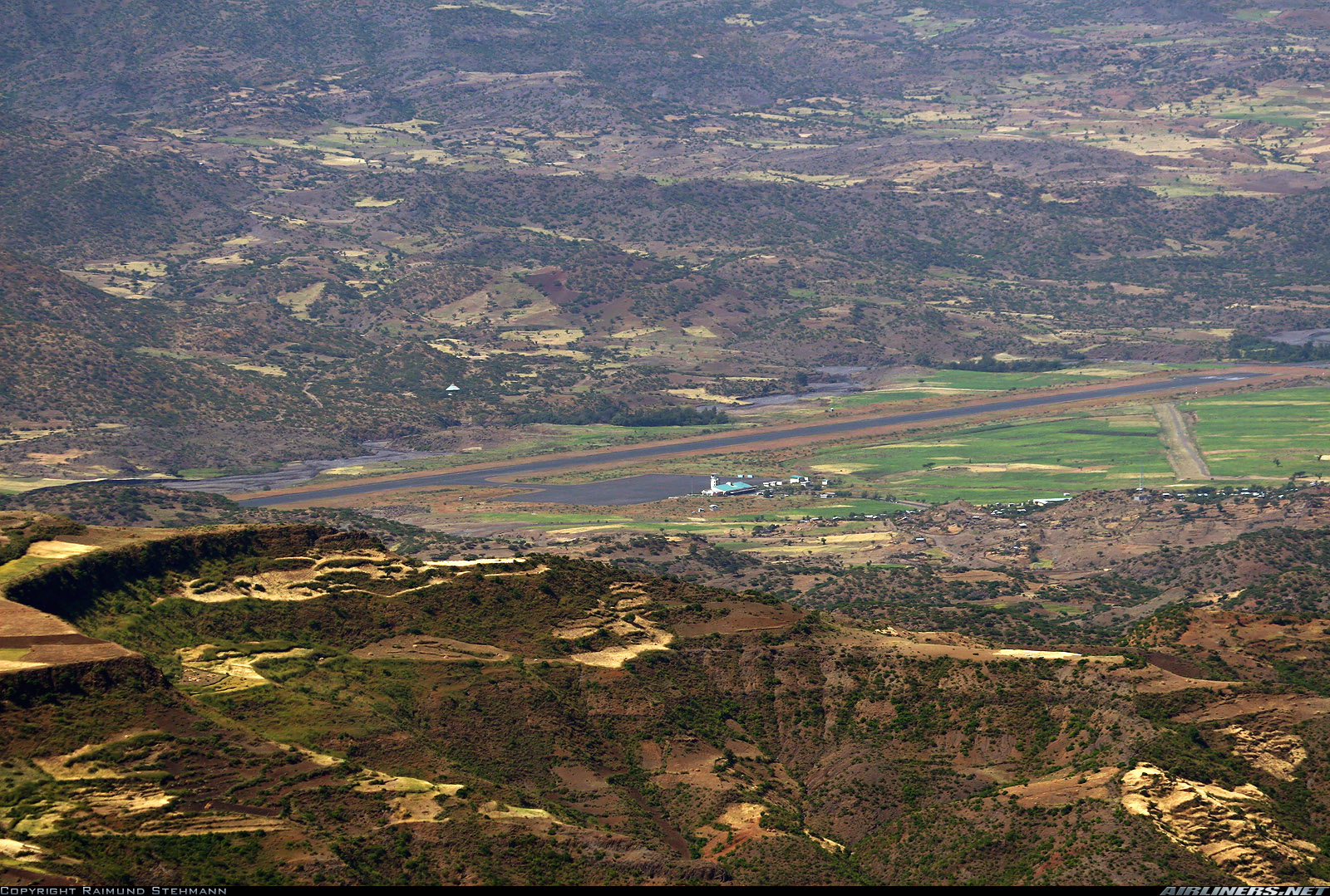 Shumshuha --- Lalibela Airport